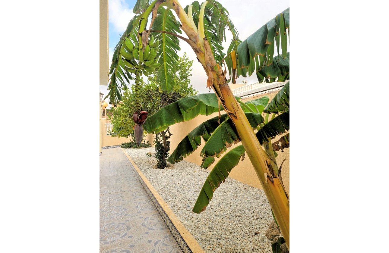 Resale - Villa - Los Urrutias - Estrella De Mar