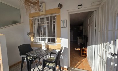 Resale - Apartment / flat - Torrevieja - El limonar