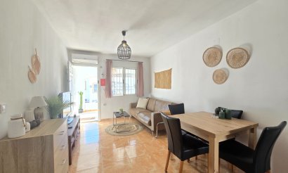 Resale - Apartment / flat - Torrevieja - El limonar