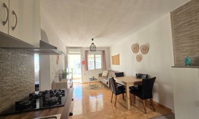 Resale - Apartment / flat - Torrevieja - El limonar