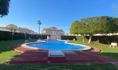 Resale - Apartment / flat - Torrevieja - El limonar