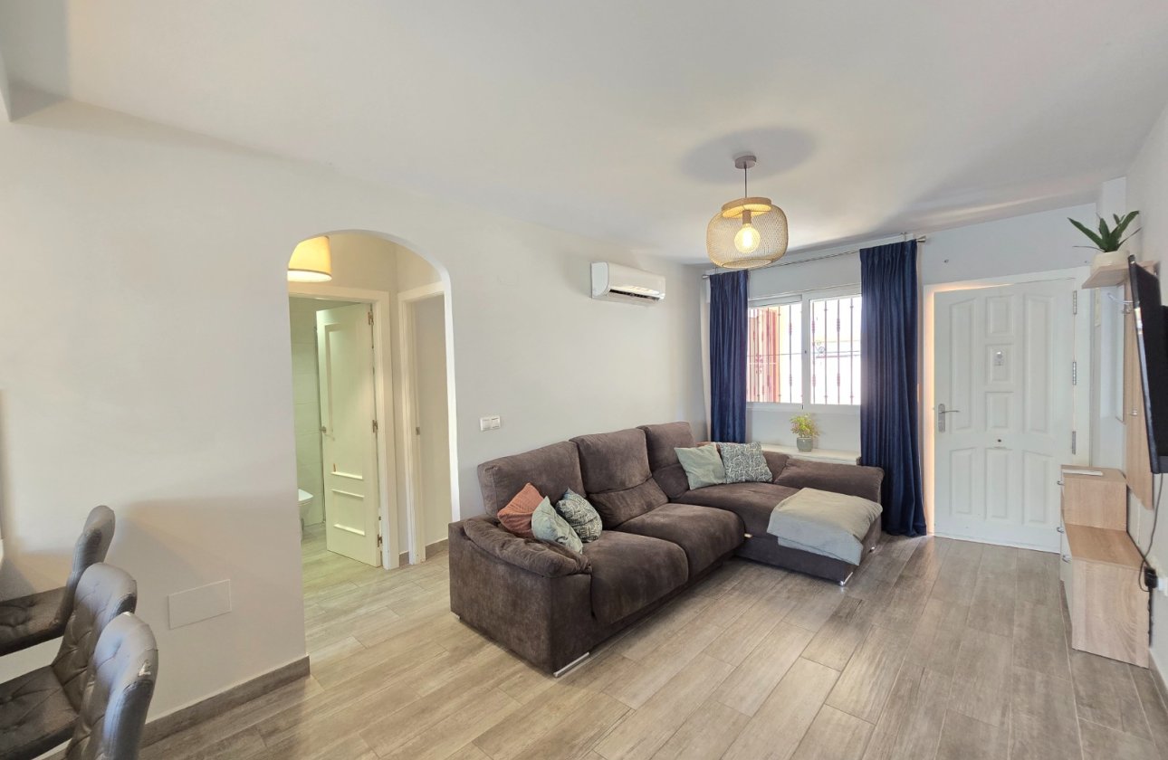 Resale - Apartment / flat - Orihuela Costa - La Zenia