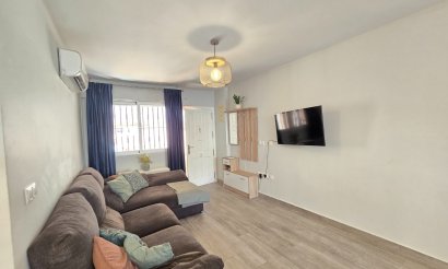 Resale - Apartment / flat - Orihuela Costa - La Zenia