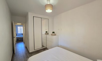 Resale - Apartment / flat - Orihuela Costa - La Zenia