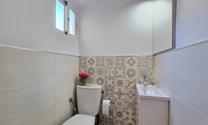 Resale - Apartment / flat - Orihuela Costa - La Zenia