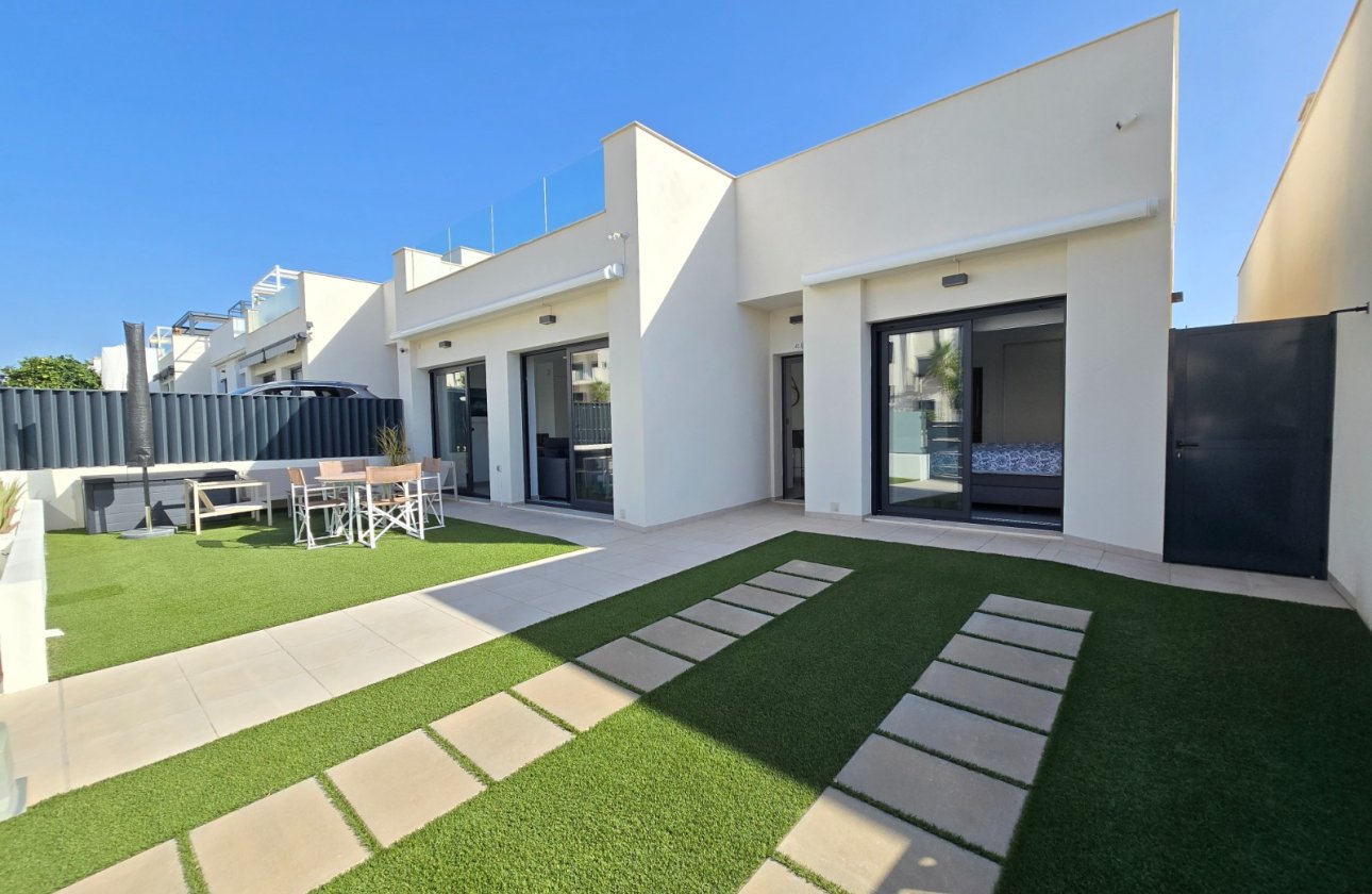 Resale - Villa - Pilar de la Horadada - Lo Romero Golf