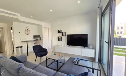 Resale - Villa - Pilar de la Horadada - Lo Romero Golf