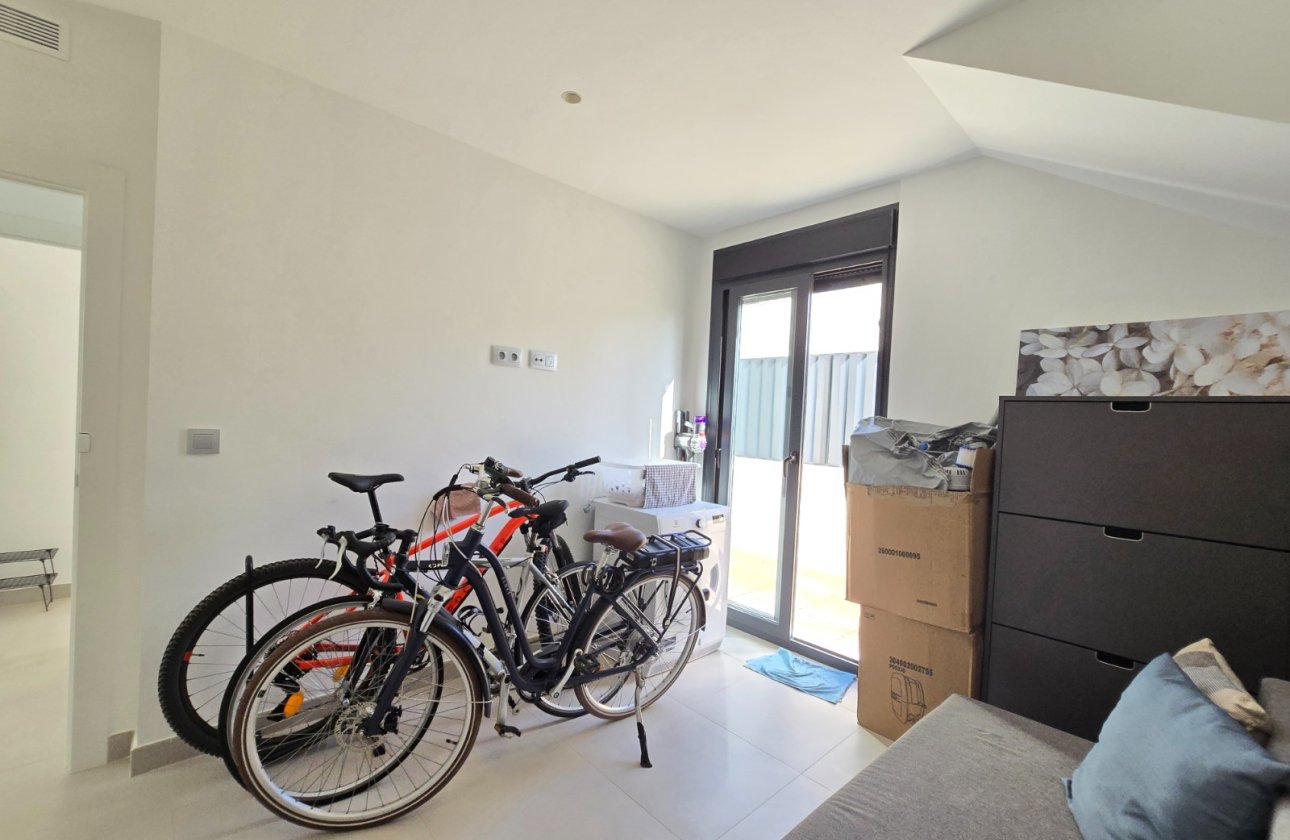 Resale - Villa - Pilar de la Horadada - Lo Romero Golf