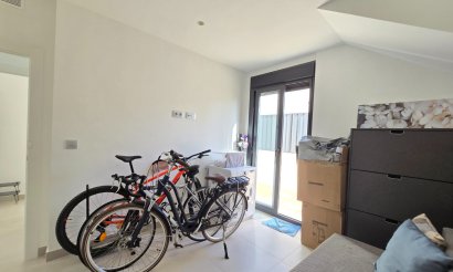 Resale - Villa - Pilar de la Horadada - Lo Romero Golf