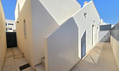 Resale - Villa - Pilar de la Horadada - Lo Romero Golf