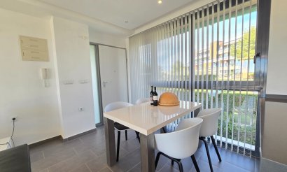 Resale - Apartment / flat - Orihuela Costa - Los Dolses