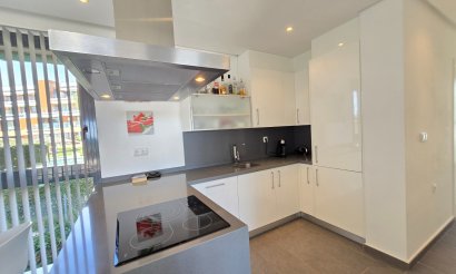 Resale - Apartment / flat - Orihuela Costa - Los Dolses