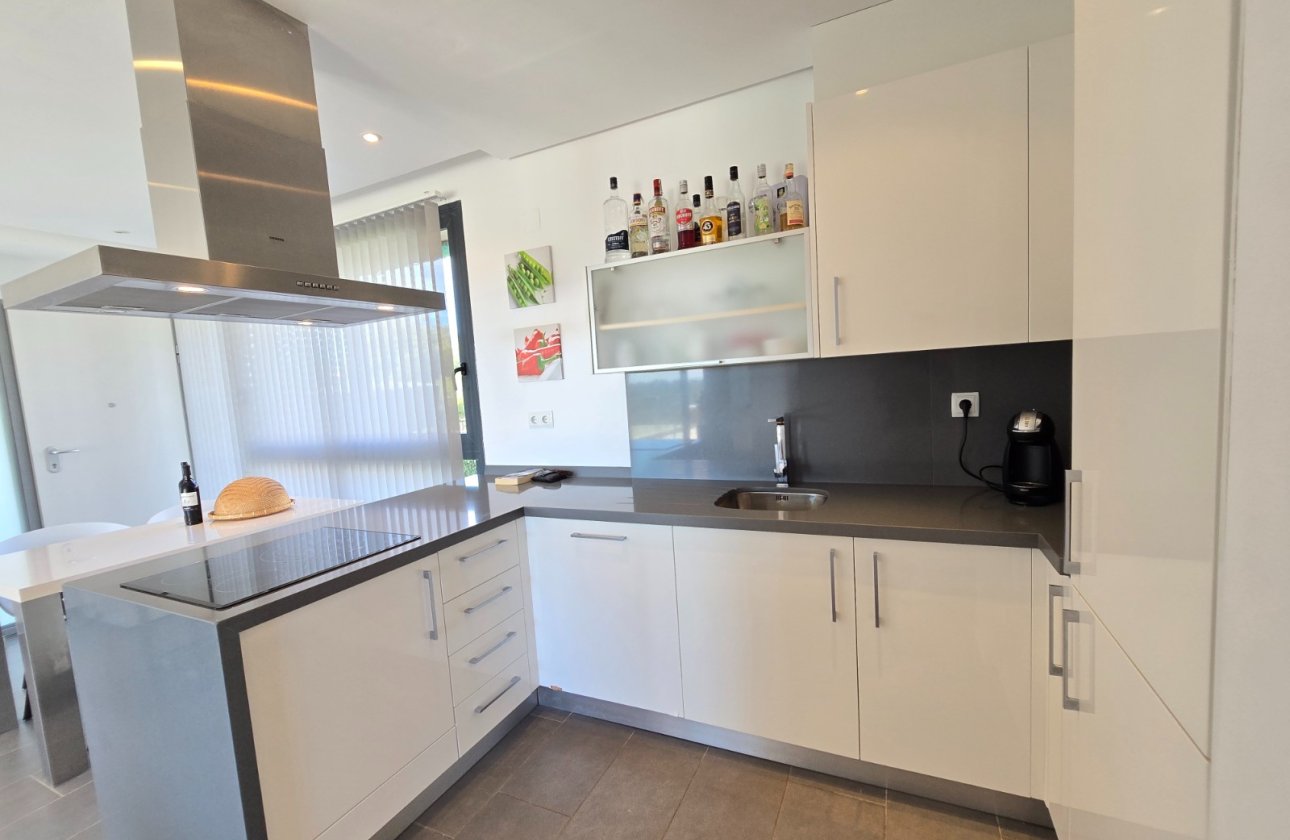 Resale - Apartment / flat - Orihuela Costa - Los Dolses