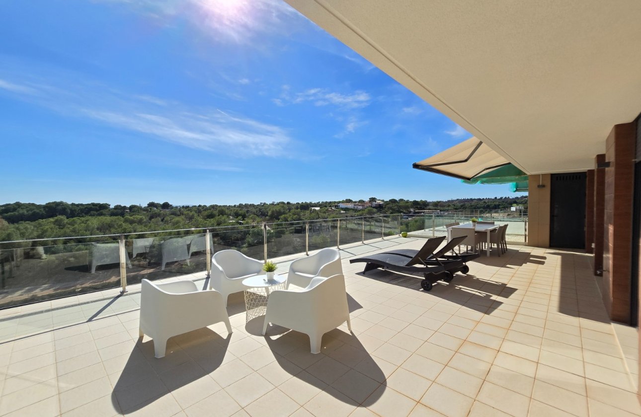 Resale - Apartment / flat - Orihuela Costa - Los Dolses