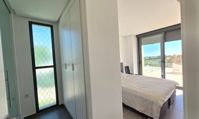 Resale - Apartment / flat - Orihuela Costa - Los Dolses