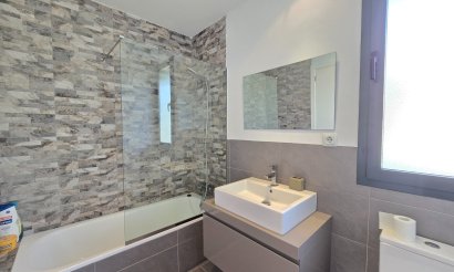 Resale - Apartment / flat - Orihuela Costa - Los Dolses