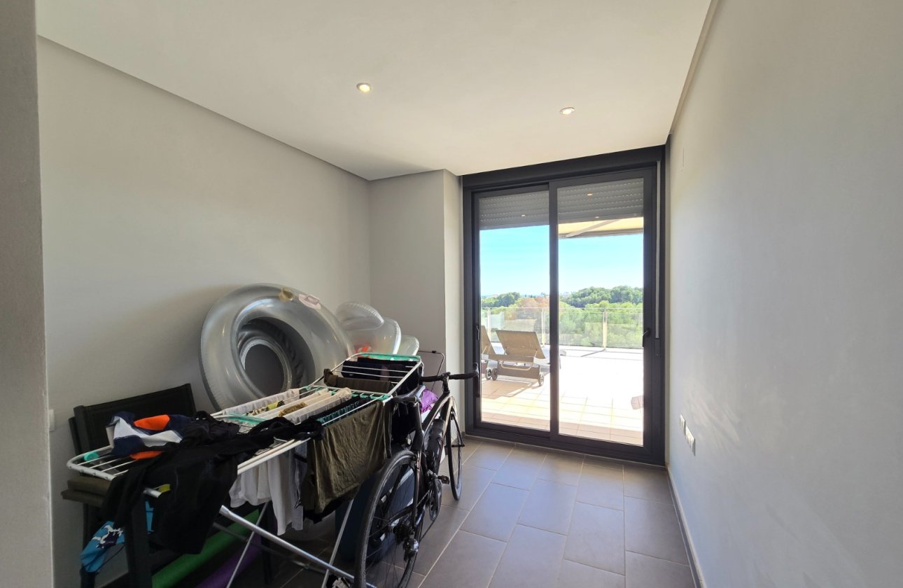 Resale - Apartment / flat - Orihuela Costa - Los Dolses