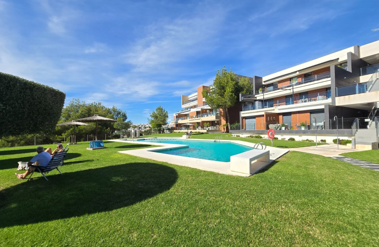 Resale - Apartment / flat - Orihuela Costa - Los Dolses