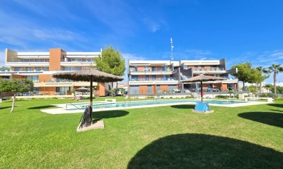 Resale - Apartment / flat - Orihuela Costa - Los Dolses