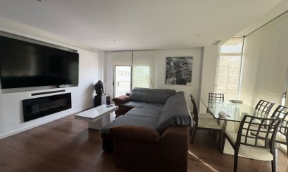 Resale - Apartment / flat - Elche