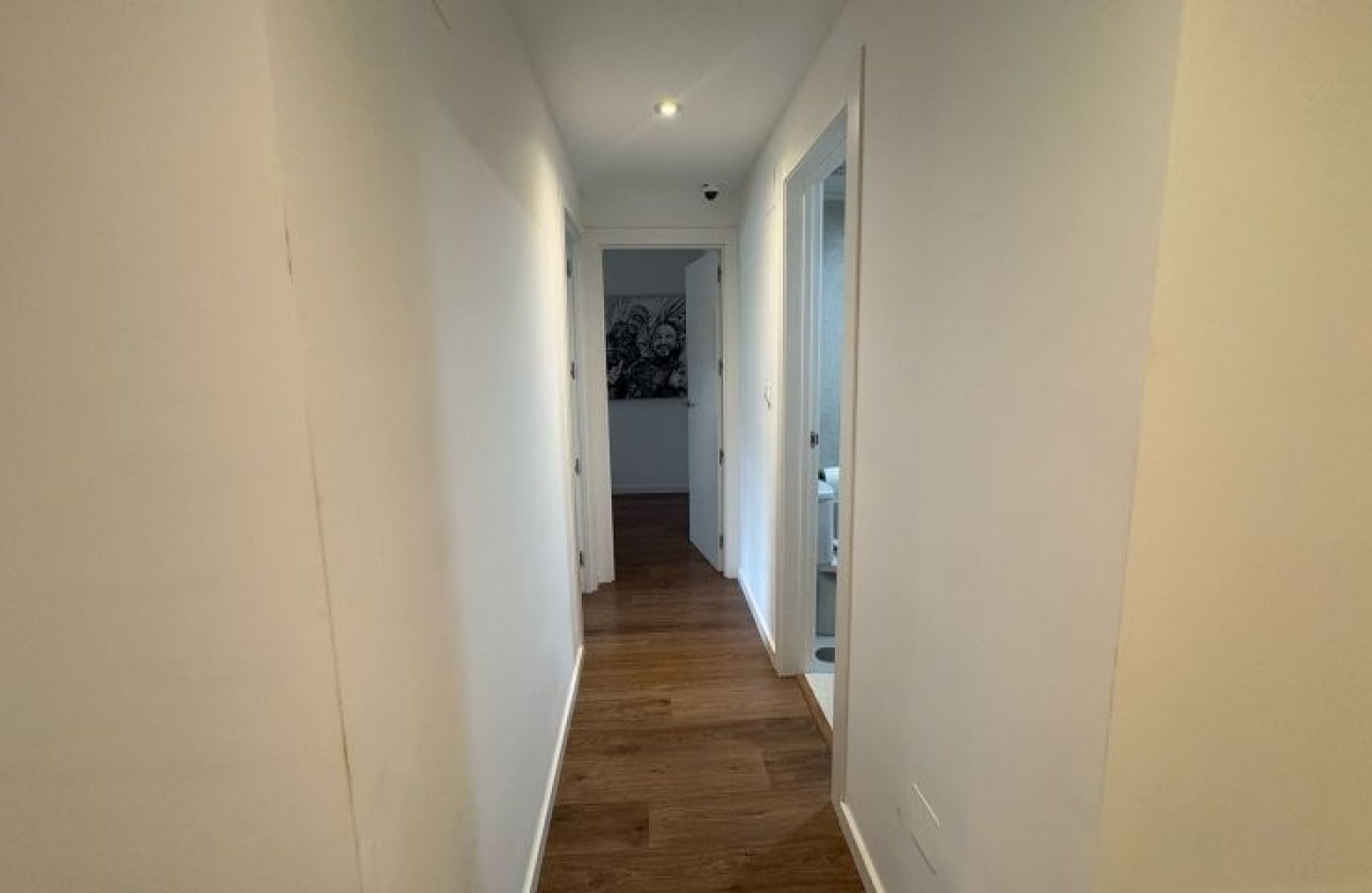 Resale - Apartment / flat - Elche