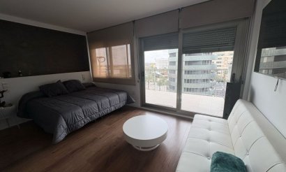 Resale - Apartment / flat - Elche