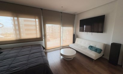 Resale - Apartment / flat - Elche