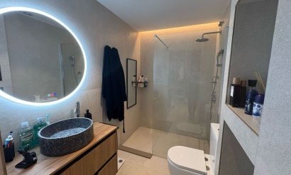 Resale - Apartment / flat - Elche