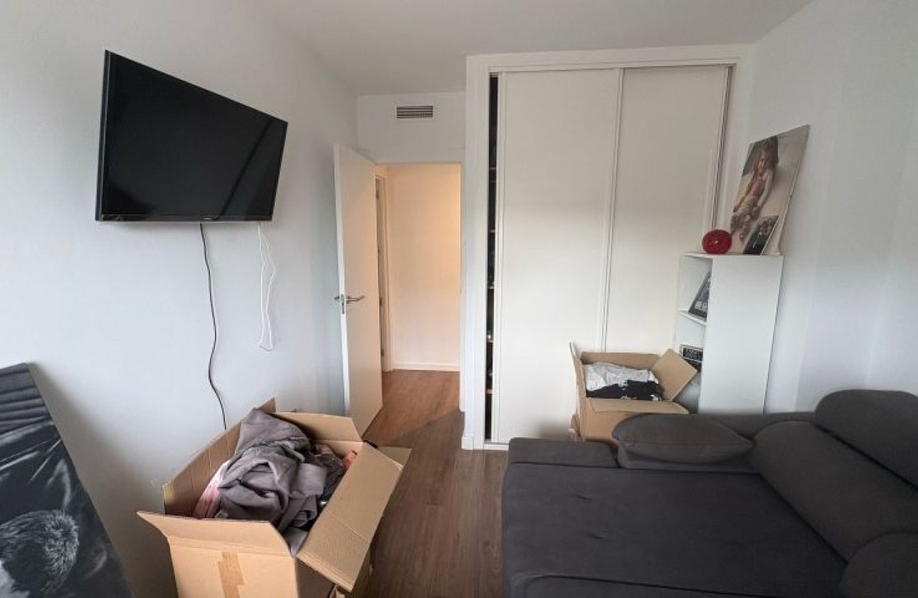 Resale - Apartment / flat - Elche