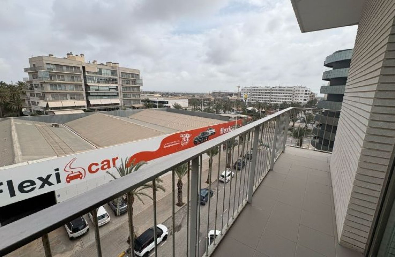 Resale - Apartment / flat - Elche