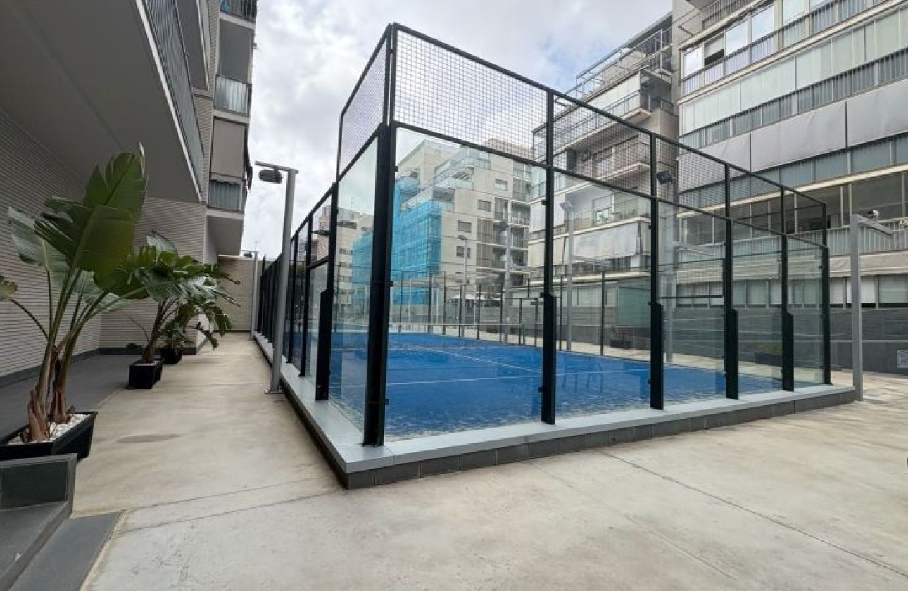 Resale - Apartment / flat - Elche