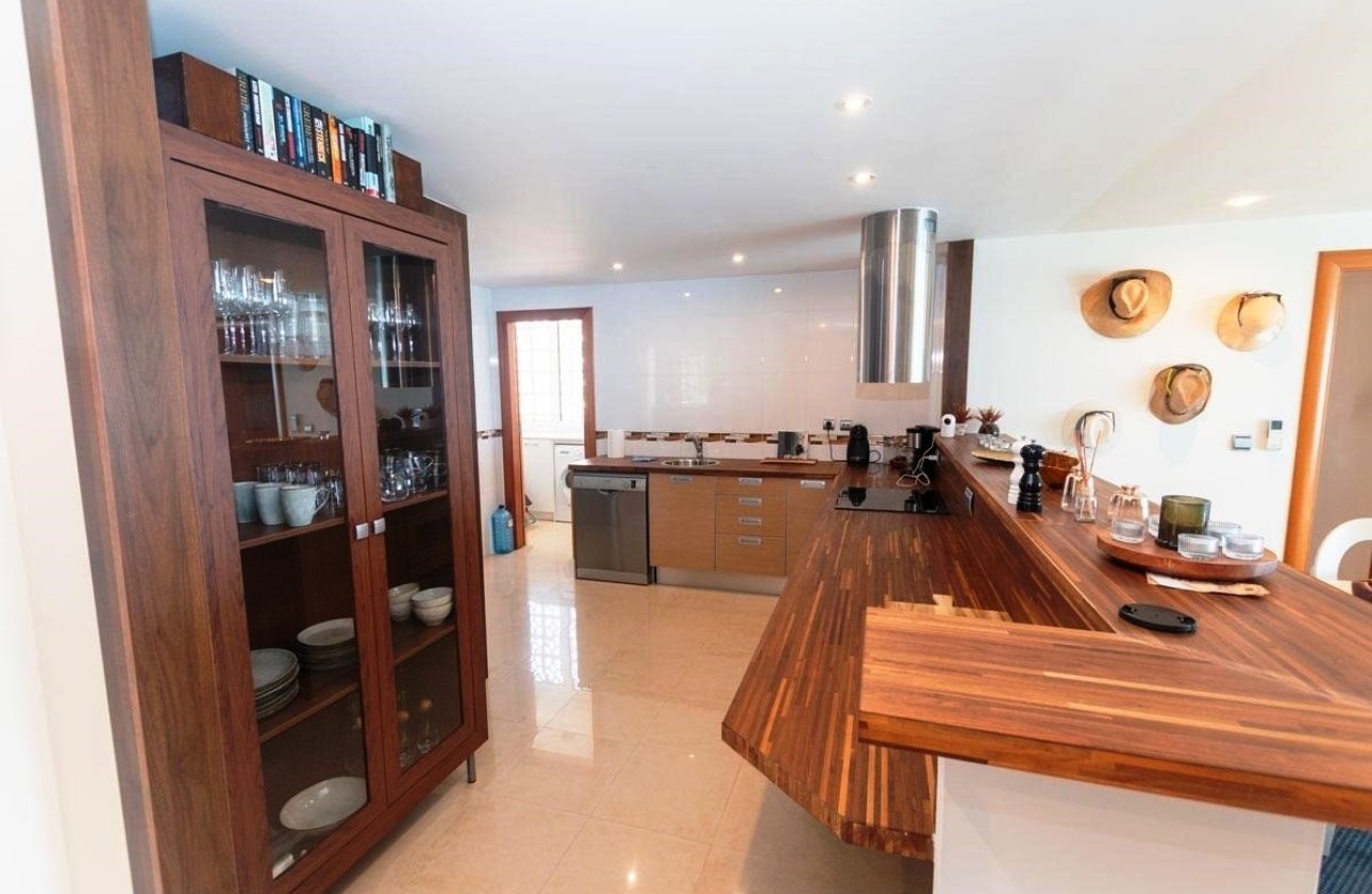 Resale - Apartment / flat - Torrevieja - Playa Del Cura