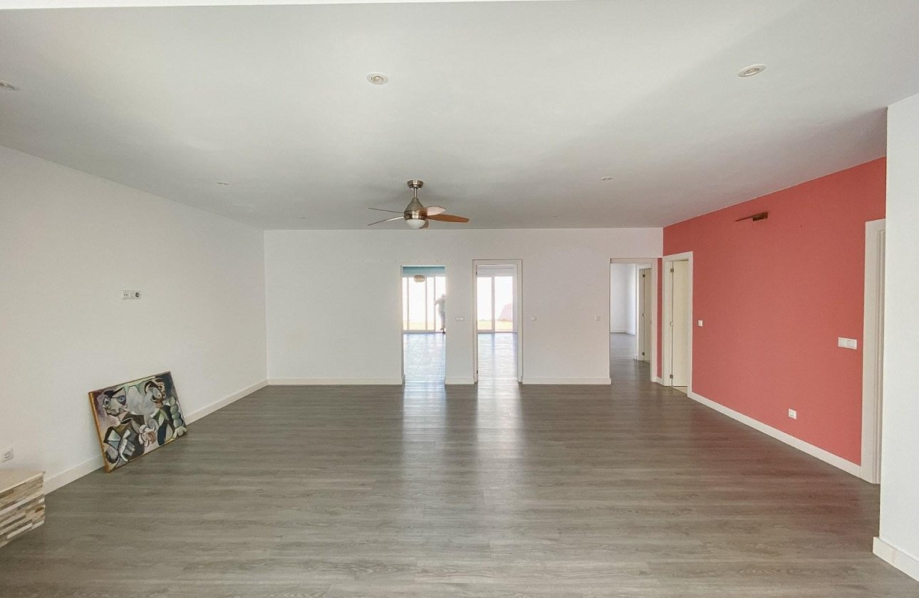 Resale - Villa - Torrevieja - Aguas Nuevas