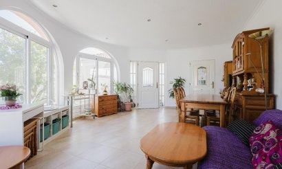 Resale - Villa - Torrevieja - La Siesta