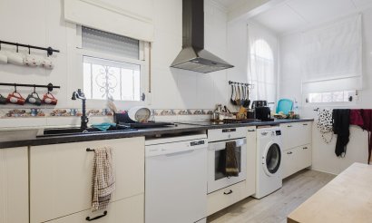 Resale - Villa - Torrevieja - La Siesta