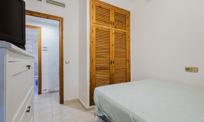 Resale - Villa - Torrevieja - La Siesta