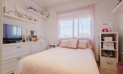 Resale - Villa - Torrevieja - La Siesta