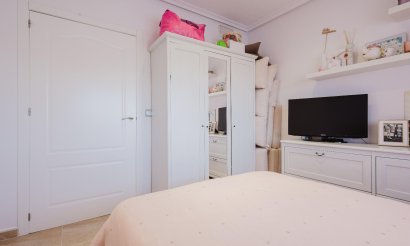 Resale - Villa - Torrevieja - La Siesta