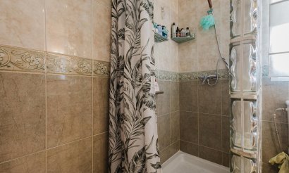 Resale - Villa - Torrevieja - La Siesta