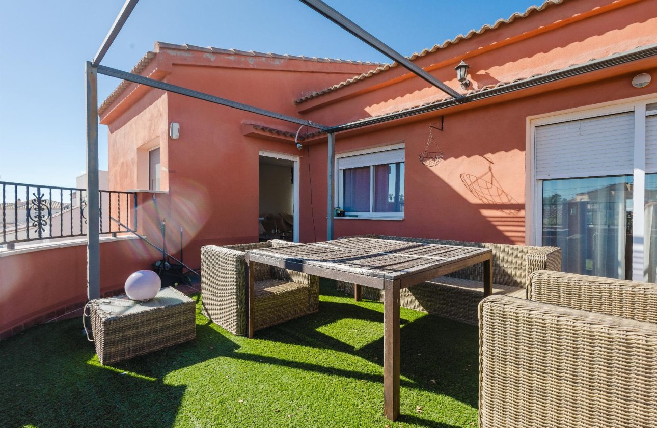 Resale - Villa - Torrevieja - La Siesta