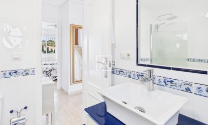 Reventa - Villa - Pinar de Campoverde