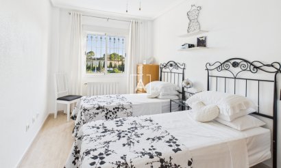 Reventa - Villa - Pinar de Campoverde