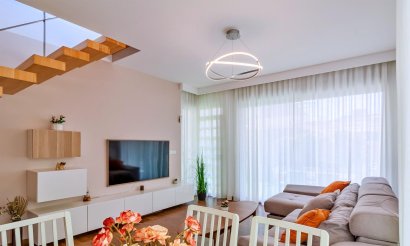 Resale - Villa - Pilar de la Horadada - Pueblo Latino