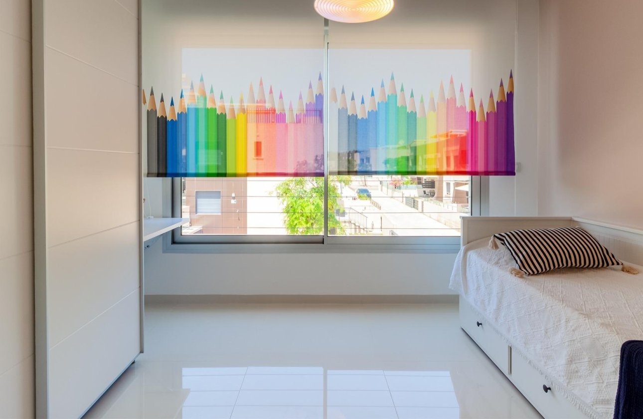 Resale - Villa - Pilar de la Horadada - Pueblo Latino