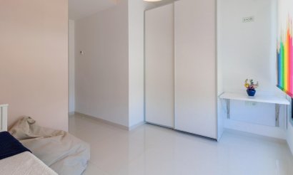 Resale - Villa - Pilar de la Horadada - Pueblo Latino