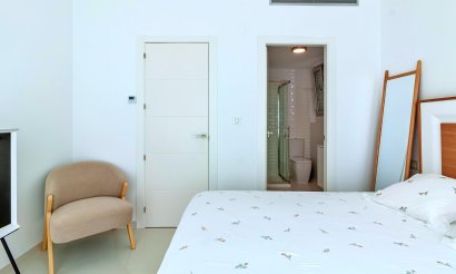 Resale - Villa - Pilar de la Horadada - Pueblo Latino