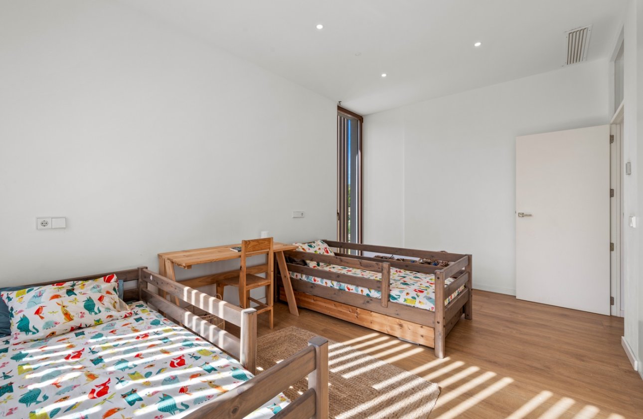 Resale - Villa - Finestrat