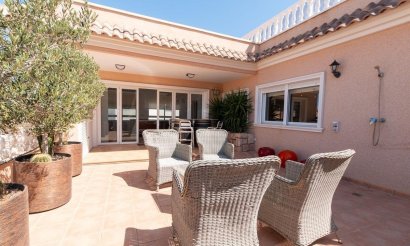 Resale - Apartment / flat - Orihuela Costa - Los Dolses