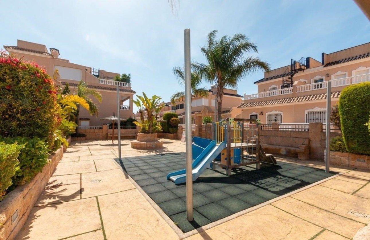Resale - Apartment / flat - Orihuela Costa - Los Dolses