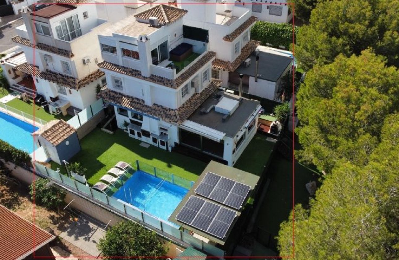 Resale - Villa - Orihuela Costa